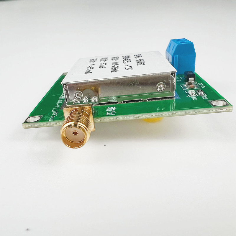 1-3000MHz 2.4GHz 20dB 0.01-2000MHz 2Ghz 32dB LNA RF 광대역 광대역 저소음 전력 증폭기 모듈 UHF HF VHF