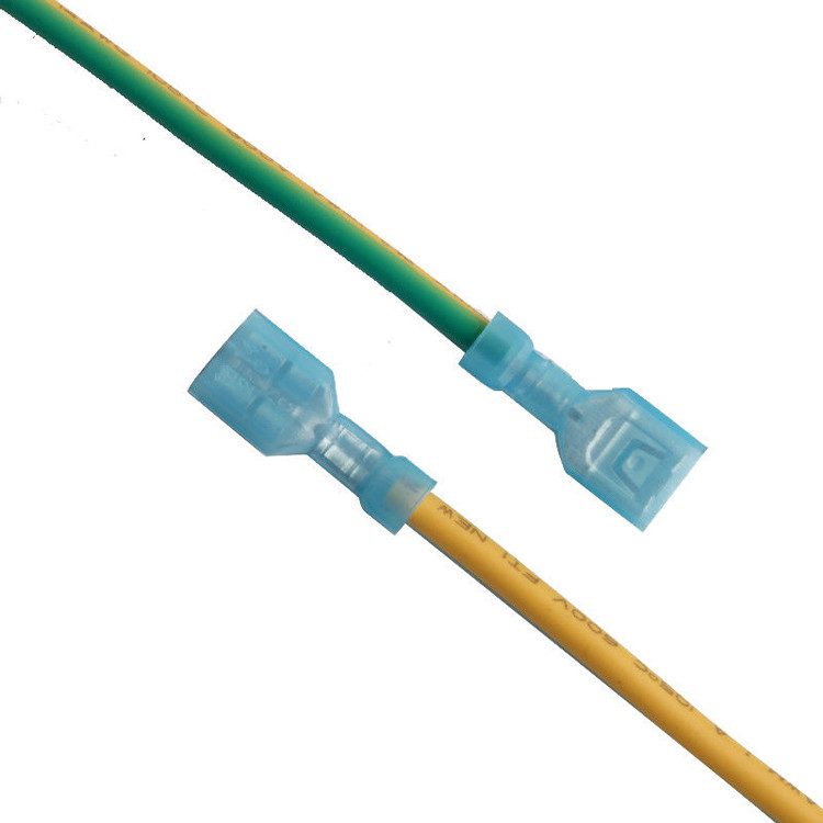 TE 33508192 16 AWG 지상 유선 주문 제작 전선 배열 USB 로 케이지 CA-50 ZCS