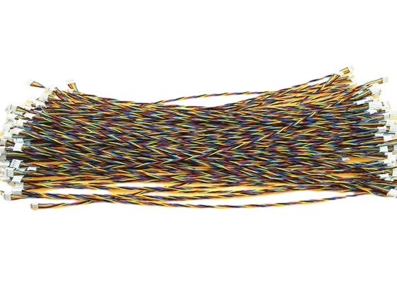 24AWG FEP는 방패/Unshield 유형 30 V를 가진 주문 철사 마구를 뒤틀었습니다