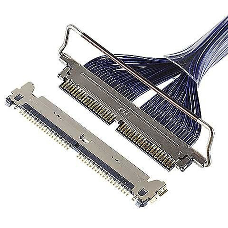 낮은 높이의 커넥터 공간에 적합한 CABLINE-CAL 30P 마이크로 코아시얼 케이블 20728 20777-040T-01