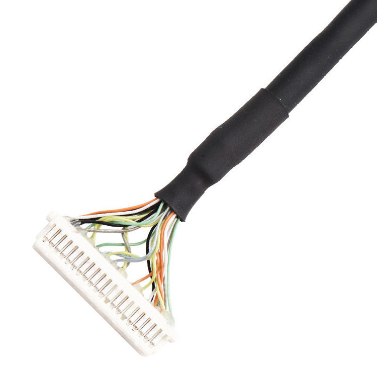 0.5 밀리미터는 JST SHDR-40V-S-B LVDS 케이블 조립에 ACES에게 0를 던집니다